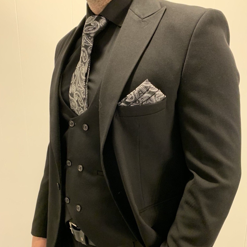 Suits